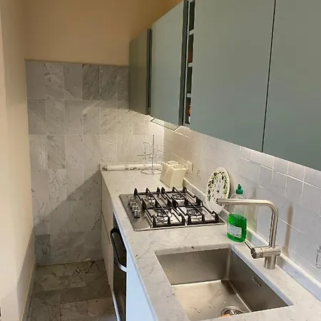 Renovated Apartment With 3 Bedrooms In An Historic Palazzo Between Port And Old Town Livorno Exterior photo