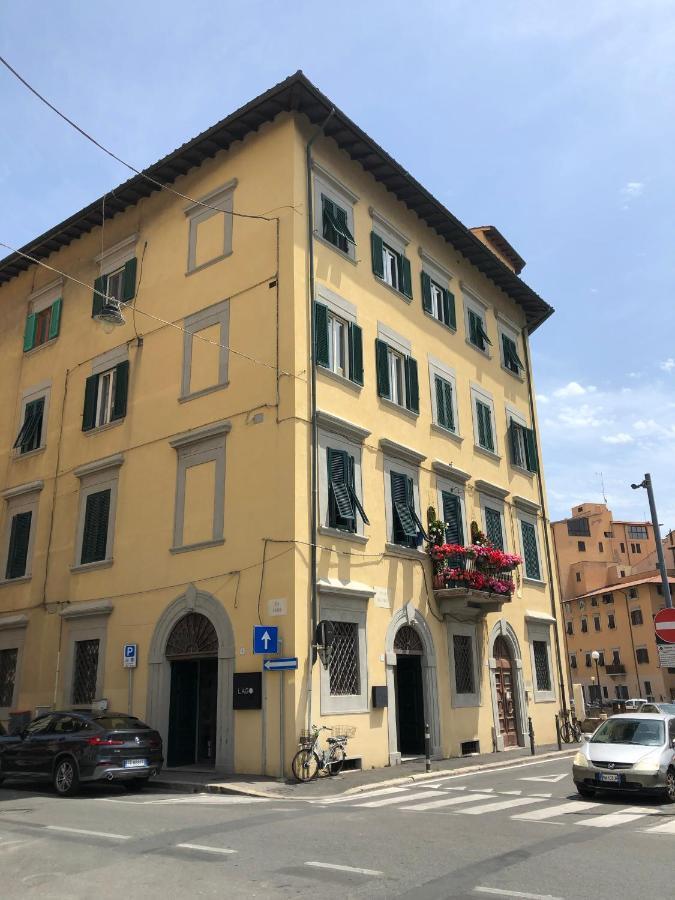 Renovated With 3 Bedrooms In An Historic Palazzo Between Port And Old Town Apartamento *